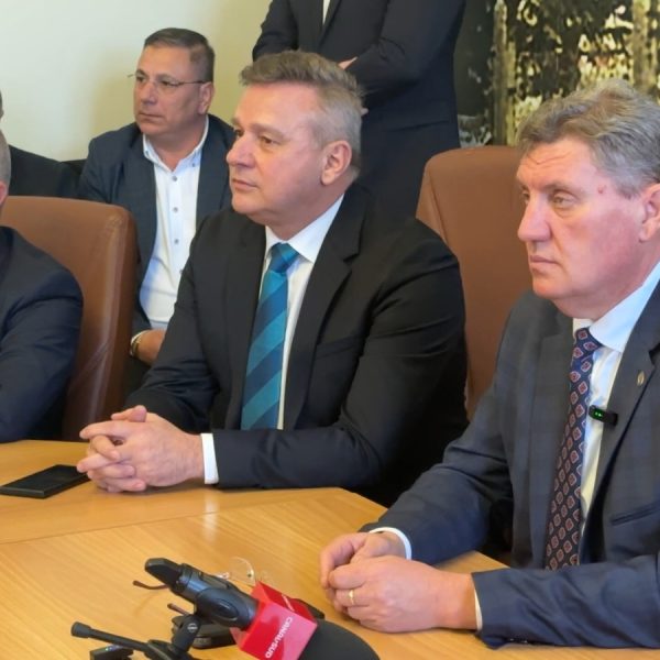 Laurențiu State, noul prefect al județului Călărași. Valentin Deculescu rămâne subprefect