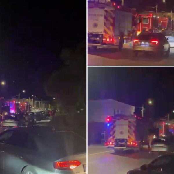 Călărași: O tigaie uitată pe foc a provocat panică într-un bloc de pe Bulevardul Cuza Vodă. Vecinii au intervenit până la venirea pompierilor