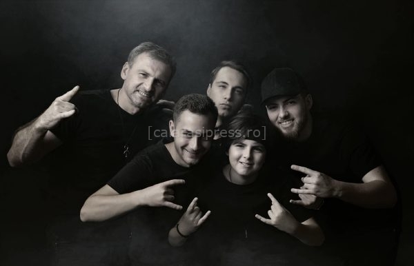 TEXAS Bar-B-Q transformă rock-ul în speranță: concert caritabil pentru copiii din medii defavorizate