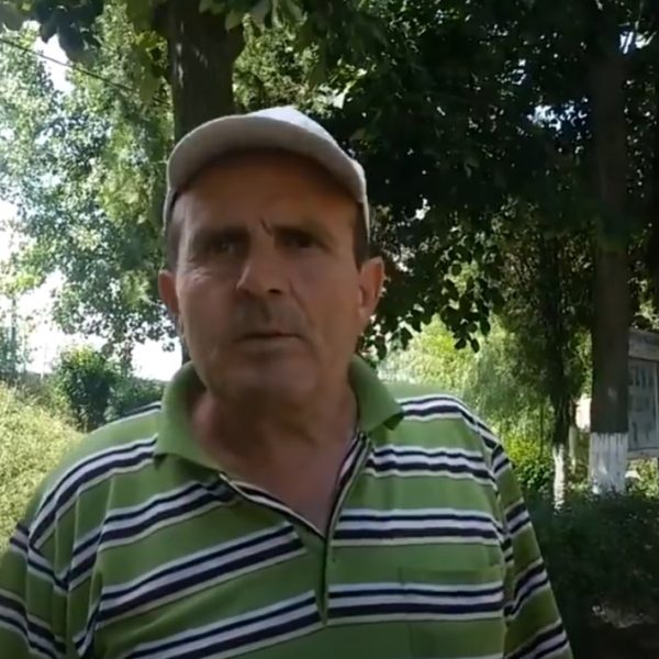 Nea Vasile pleacă din PSD cu tot cu mobilier