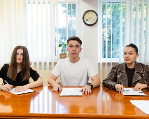 Se înființează Consiliul Local al Elevilor la Oltenița. Elevii vor avea reprezentanți aleși prin vot