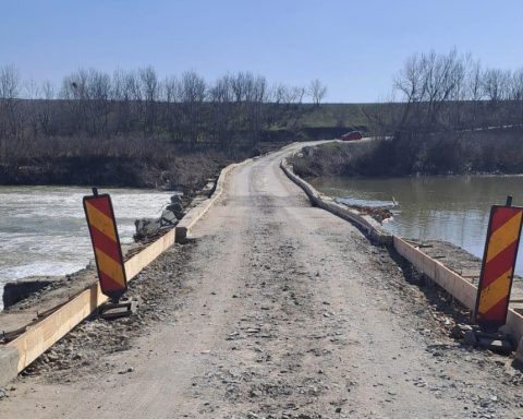 Circulația pe podul dintre Crivăț și Budești, închisă pentru lucrări de consolidare