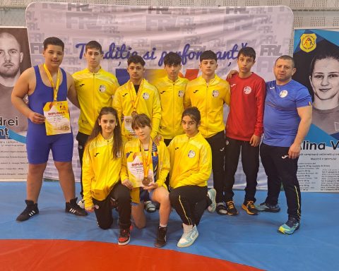 Trei medalii pentru CSM Călărași la Finala Campionatului Național U15 de lupte, desfășurată la Reșița