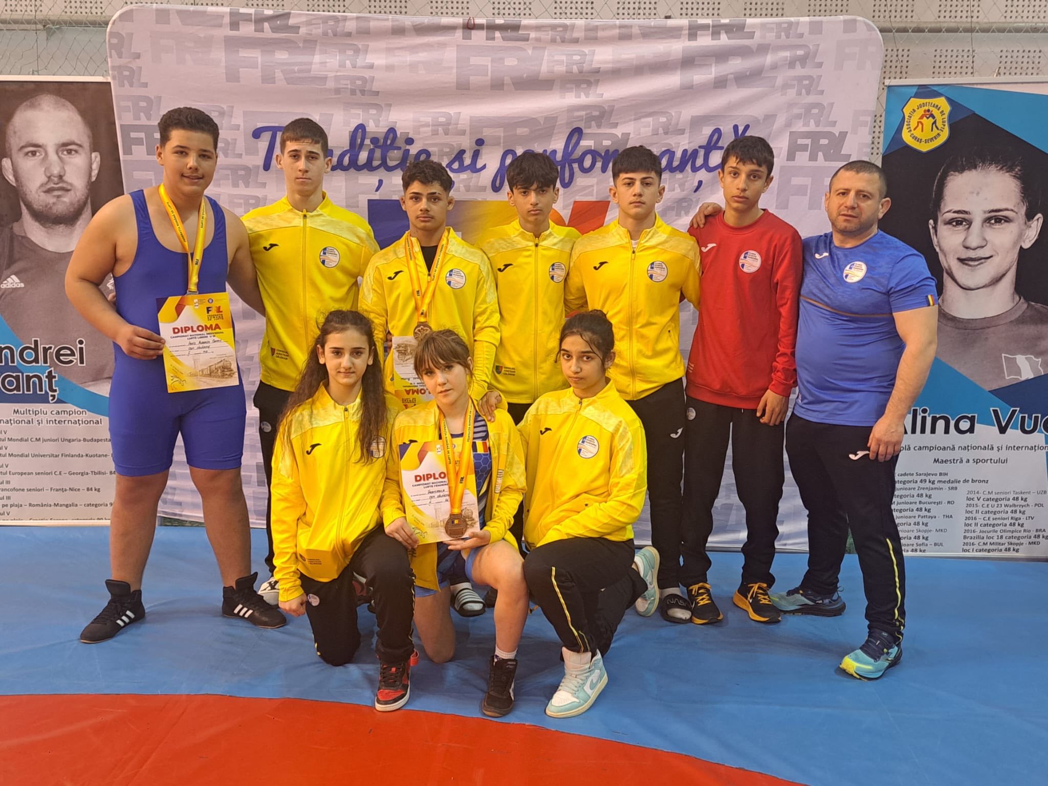 Trei medalii pentru CSM Călărași la Finala Campionatului Național U15 de lupte, desfășurată la Reșița