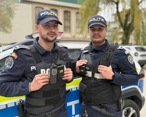 Șofer din Călărași, dosar penal după ce a oferit 100 de euro polițiștilor pentru a scăpa de sancțiune