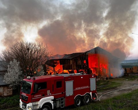 Intervenții în lanț pentru pompierii din Călărași: 70 de misiuni în doar trei zile. Accidente, incendii și zeci de cazuri medicale
