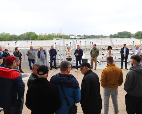 Primele locuri de acostare din Portul Turistic Călărași au fost repartizate. Autoritățile spun că marina începe „să prindă viață”