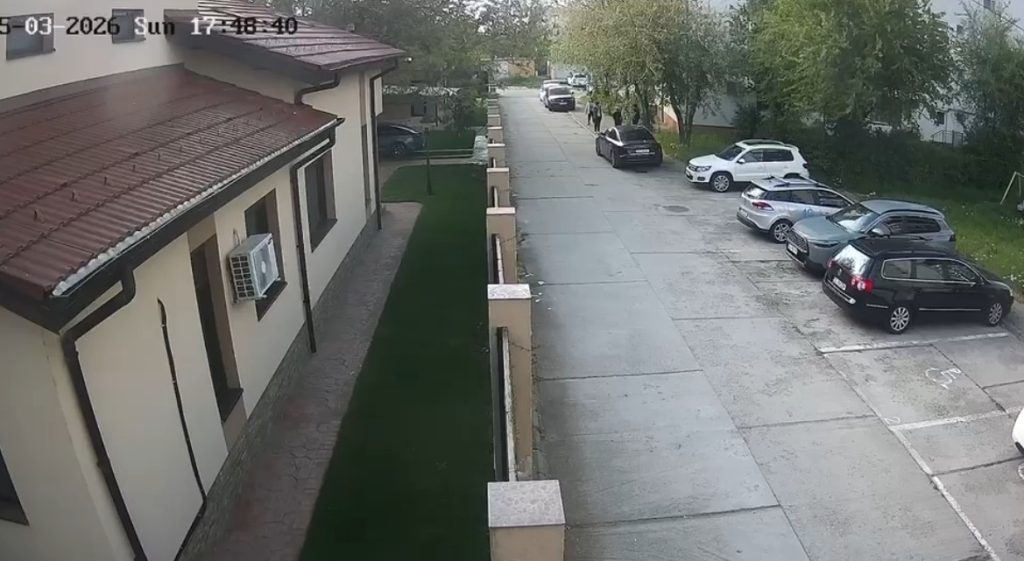 Un copil de 13 ani, tâlhărit în plină zi la Călărași. Amenințat cu cuțitul de alți copii, agresorii nu răspund penal
