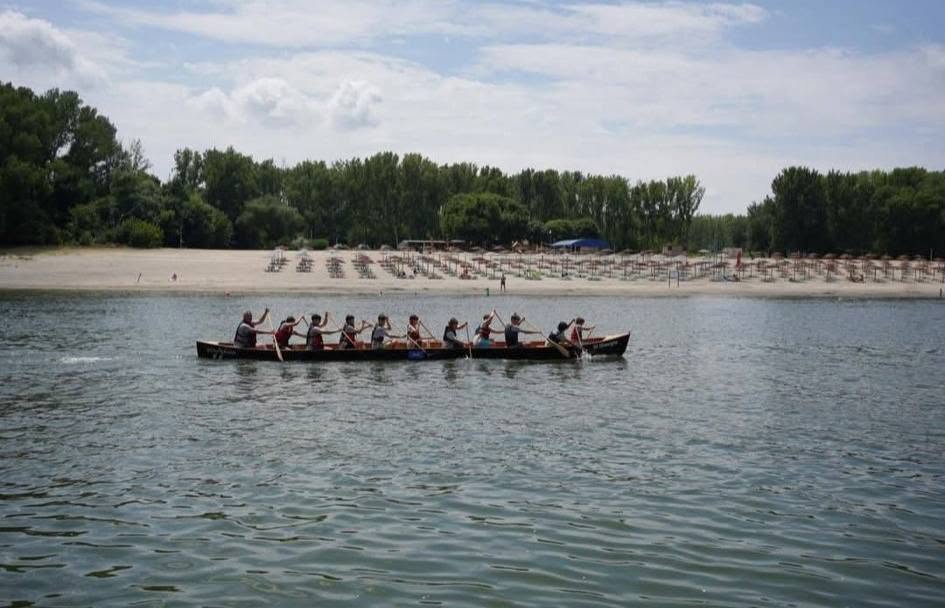 Descoperă Rowmania revine la Călărași pe 27 iunie 2026. Concurs de canotcă 10+1, activități pentru copii și evenimente dedicate Zilei Dunării în Parcul Central.