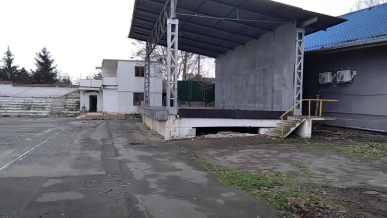 Baza Sportivă Olimpia Navrom intră din nou în atenția administrației locale