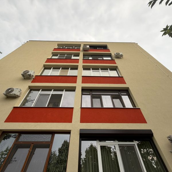 Facturi mai mici, blocuri modernizate. Marius Dulce: „Continuăm investițiile cu fonduri europene.”