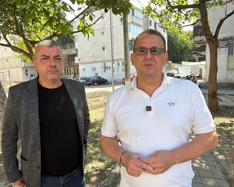 Primăria Călărași modernizează zona Poșta 4. Carosabilul și spațiile dintre blocuri, reamenajate